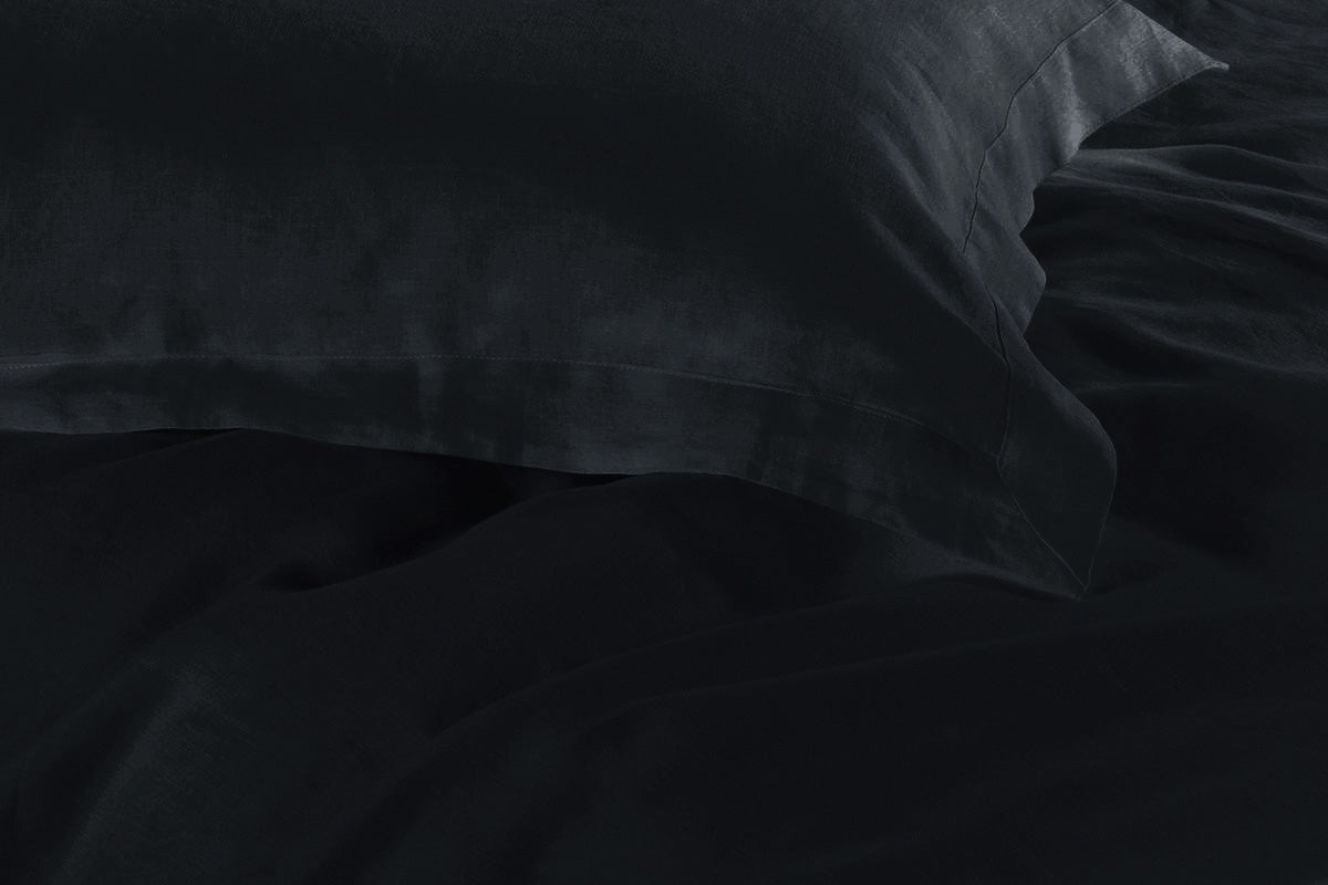 1000TC Soft Tailored Quilt Cover Set -Single/Double Queen/King/Super King Size-Black