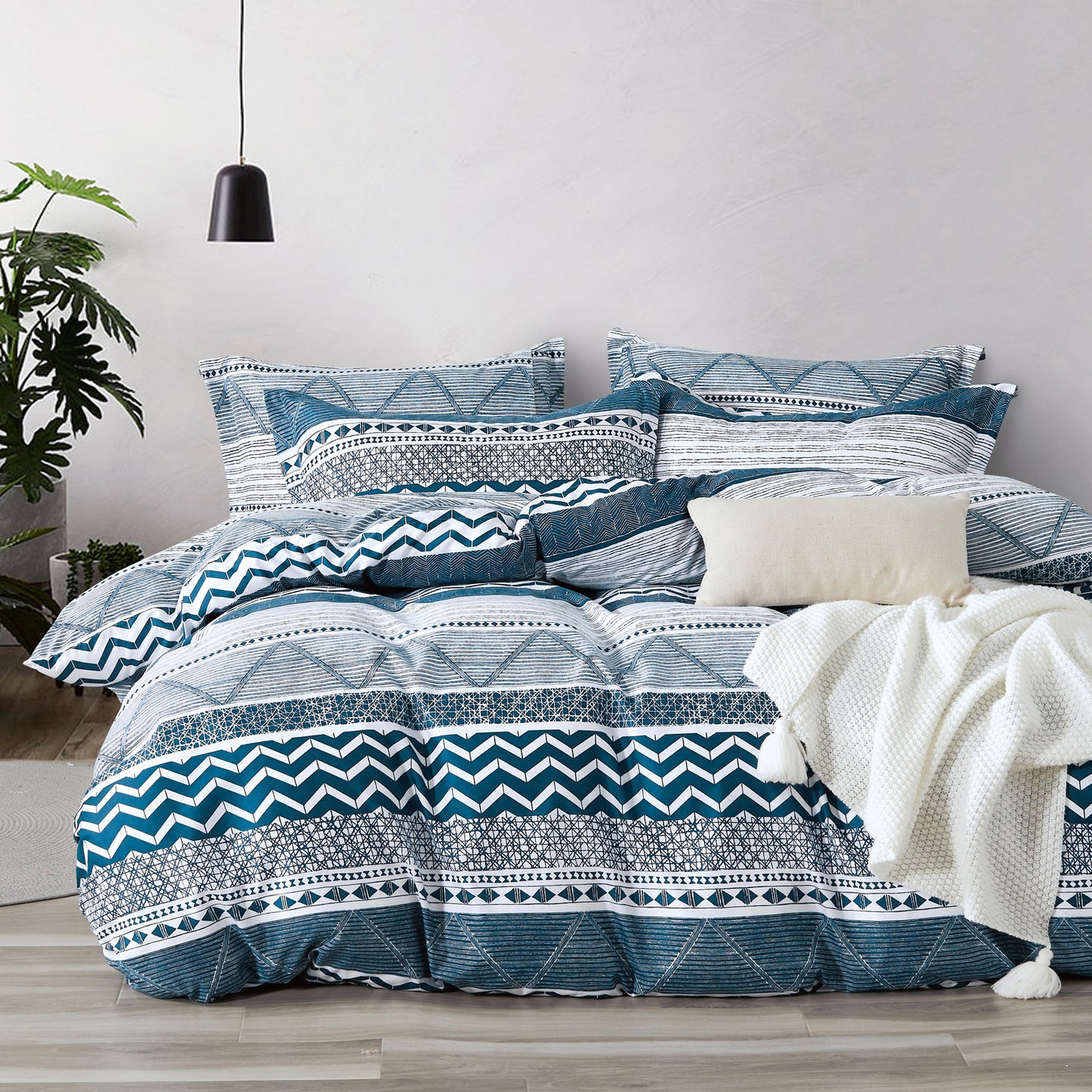 CALINTON Duvet/Doona/Quilt Cover Set - Queen/King/Super King Size Bed M426