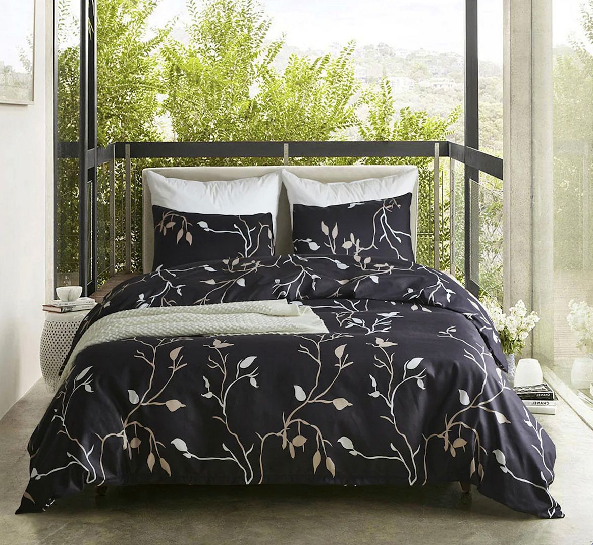Dakota Duvet Cover/Quilt Cover Set (Queen/King/Super King Size Bed) M467