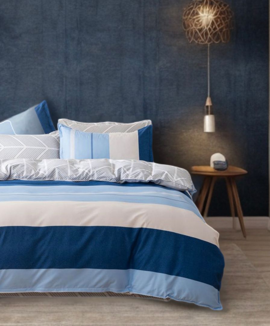 Mannix Striped Quilt/Duvet Cover Set (Queen/King/Super King Size)