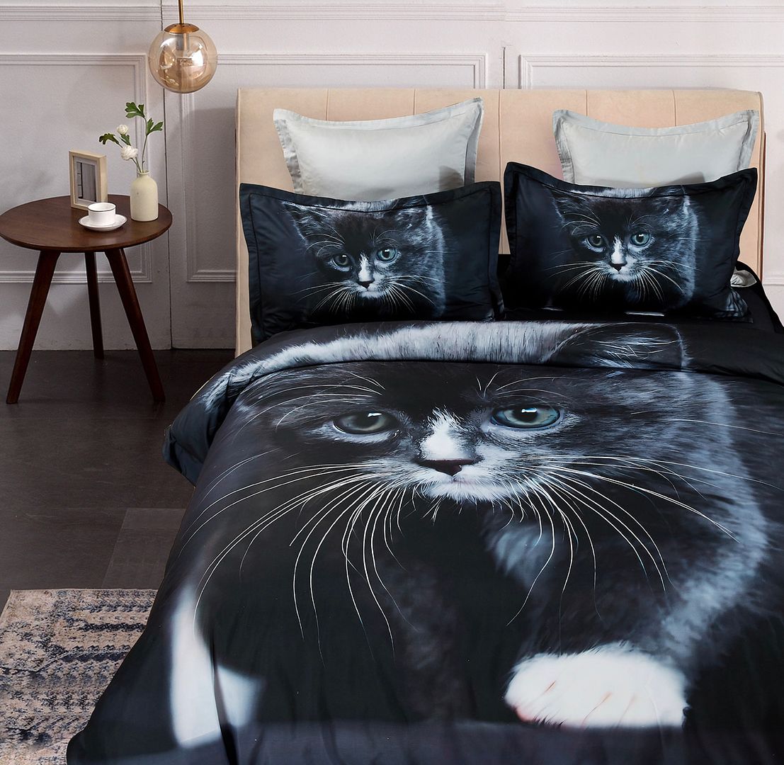 Cat Quilt/Duvet Cover Set (Queen/King/Super King Size)
