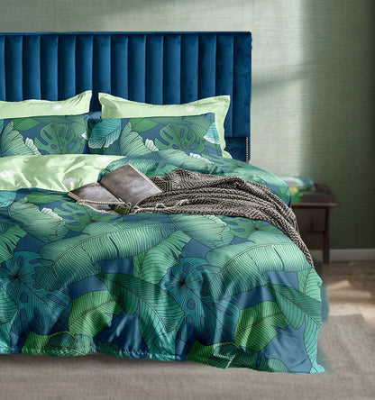 Kalena Leaves Quilt/Duvet Cover Set (Queen/King/Super King Size)